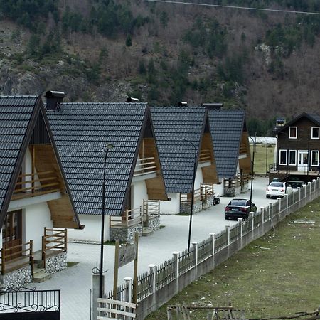 Bujtinat E Lugines Valbone Aparthotel Exterior photo